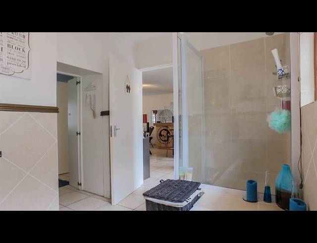 1 BEDROOM TOWNHOUSE RENTED IN GILLITTS